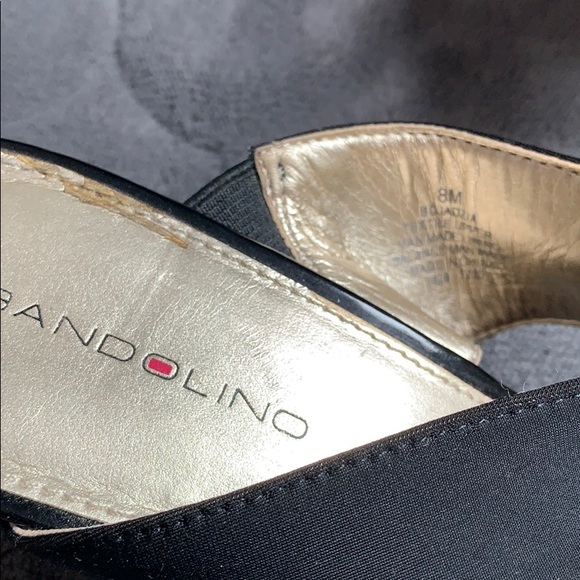 Bandolino patten leather heel wedges, white strap - Picture 3 of 7